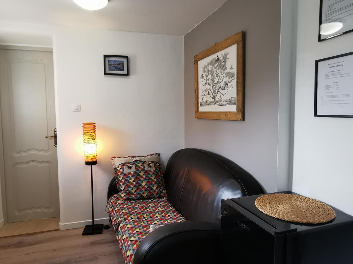 La Peyregoune, Logement En Pleine Nature Et Table D'Hotes Blieux Luaran gambar